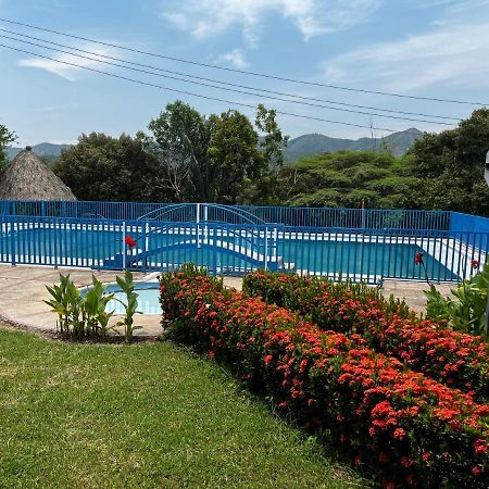 Finca La Pola Girardot Dış mekan fotoğraf